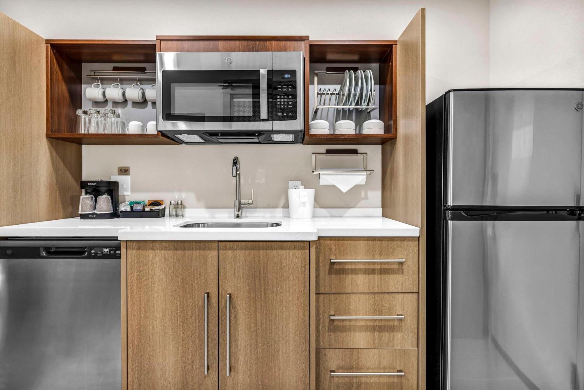 Home2 Suites By Hilton Raleigh West Lenovo Center Exteriér fotografie