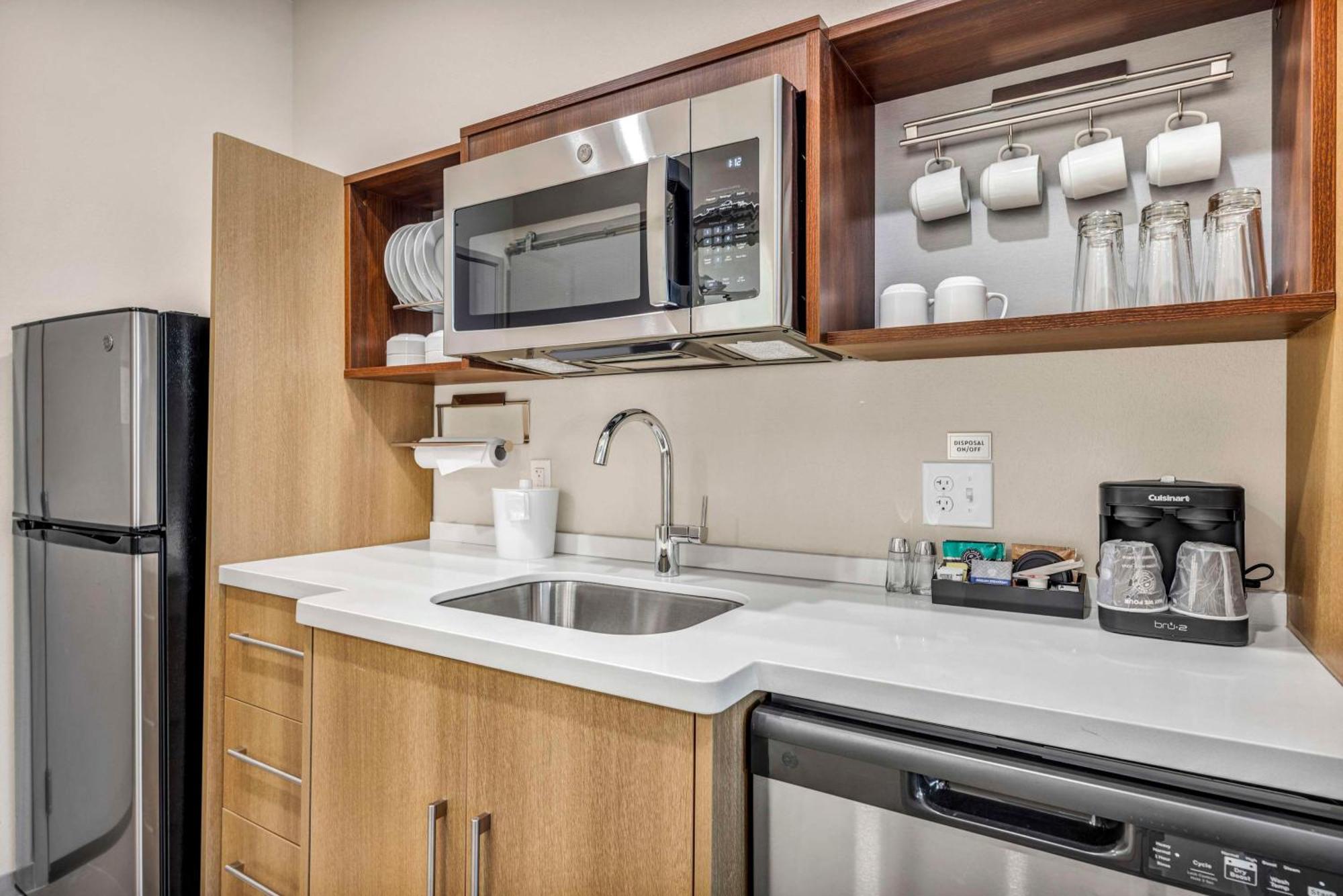 Home2 Suites By Hilton Raleigh West Lenovo Center Exteriér fotografie