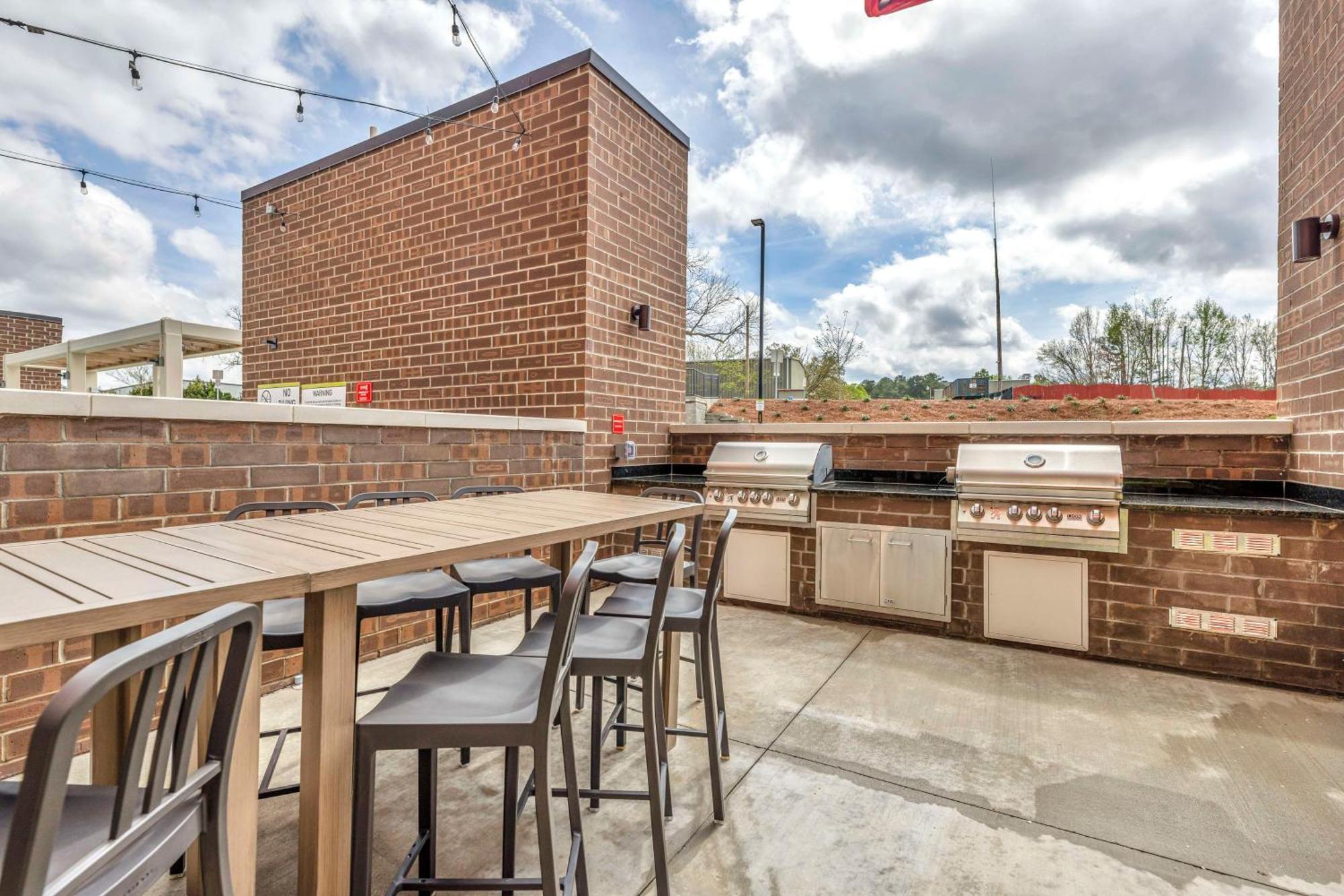 Home2 Suites By Hilton Raleigh West Lenovo Center Exteriér fotografie