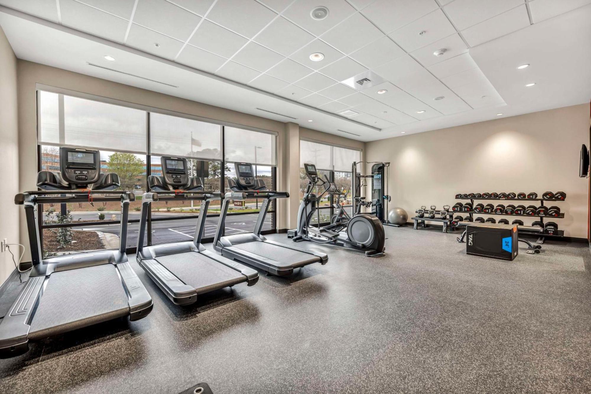 Home2 Suites By Hilton Raleigh West Lenovo Center Exteriér fotografie